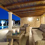 Roberta Kefalonia