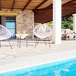 Roberta Kefalonia Spartia (Kefalonia)